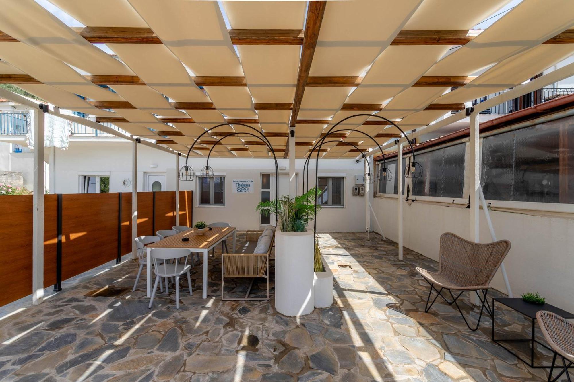 Pteleo Apartments Pteleós エクステリア 写真