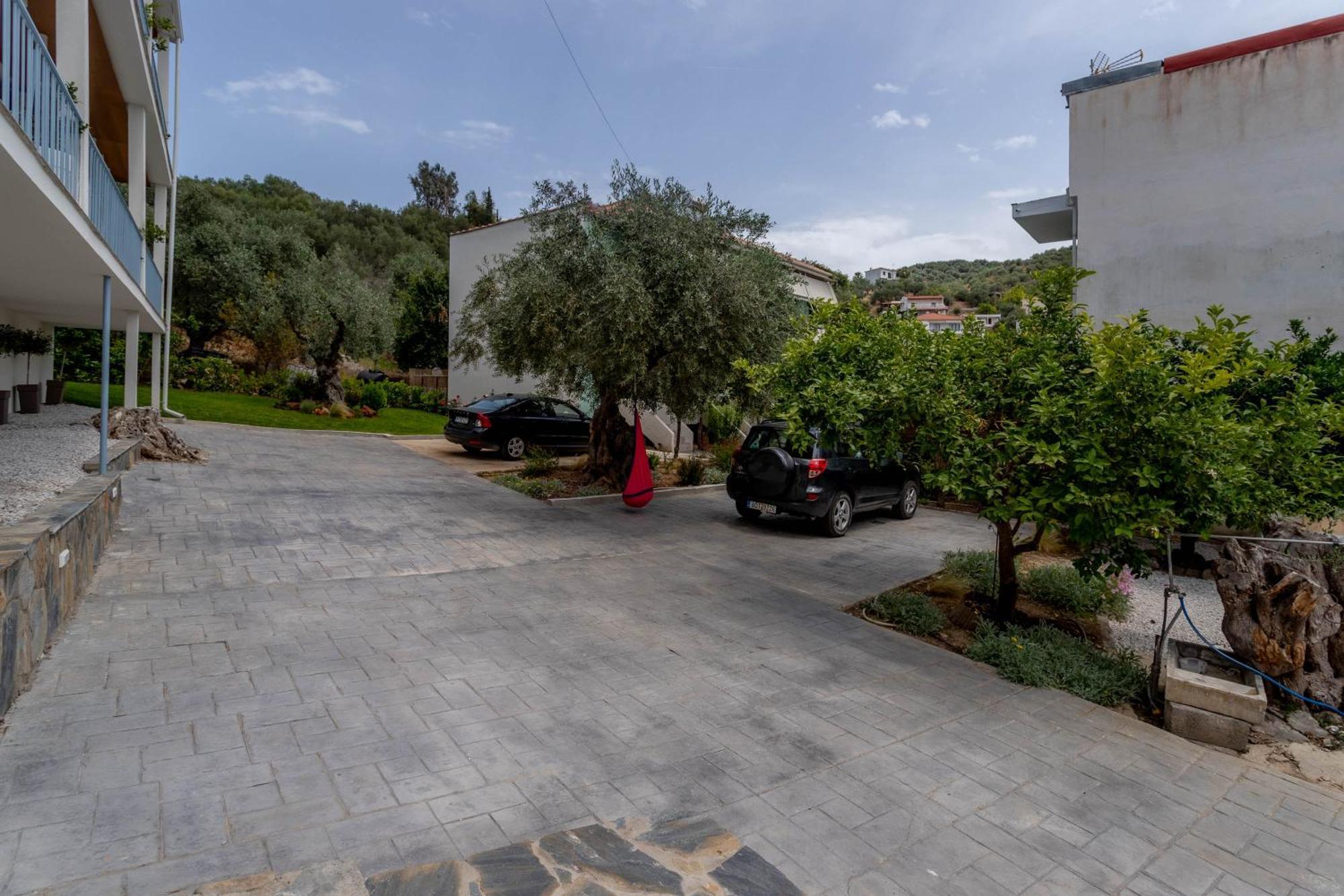 Pteleo Apartments Pteleós エクステリア 写真
